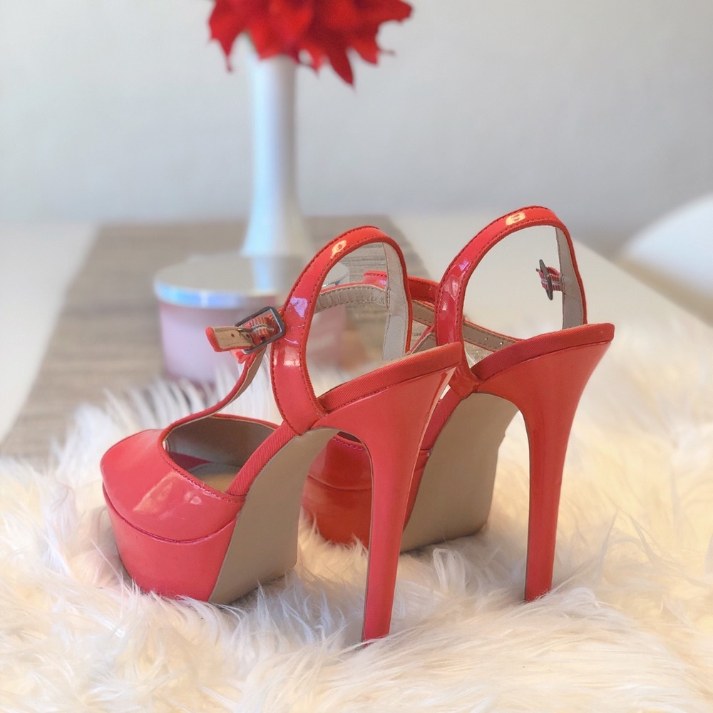 Steve Madden heels!